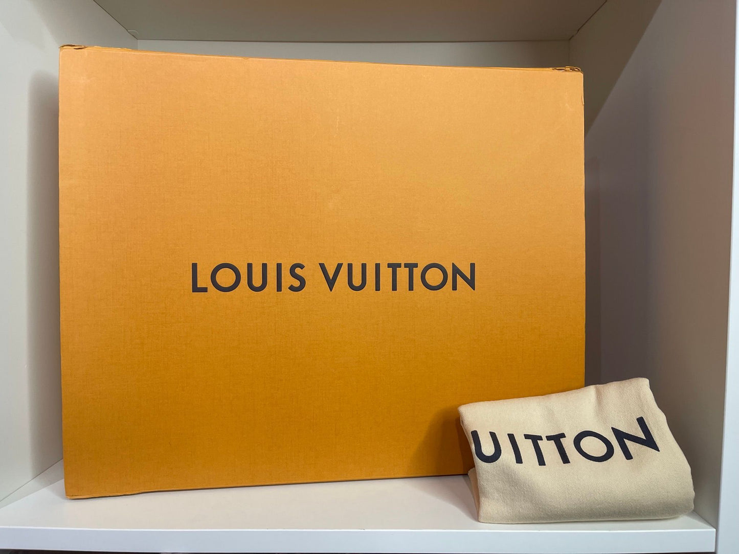 115. Louis Vuitton Epi “Denim” Neverfull MM w/ Pouch