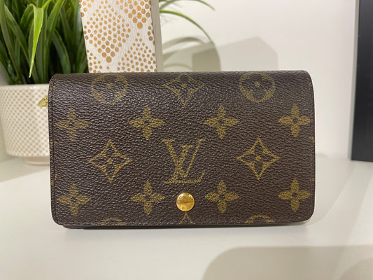 Louis Vuitton Monogram Tressor Wallet