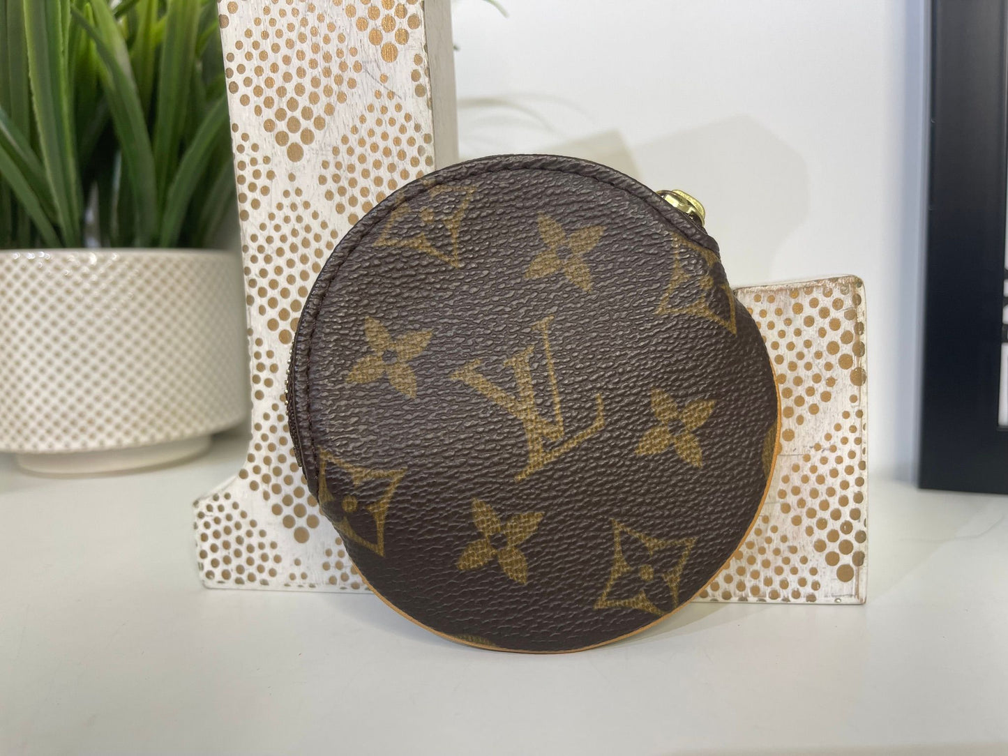 119. Louis Vuitton Monogram Coin Case