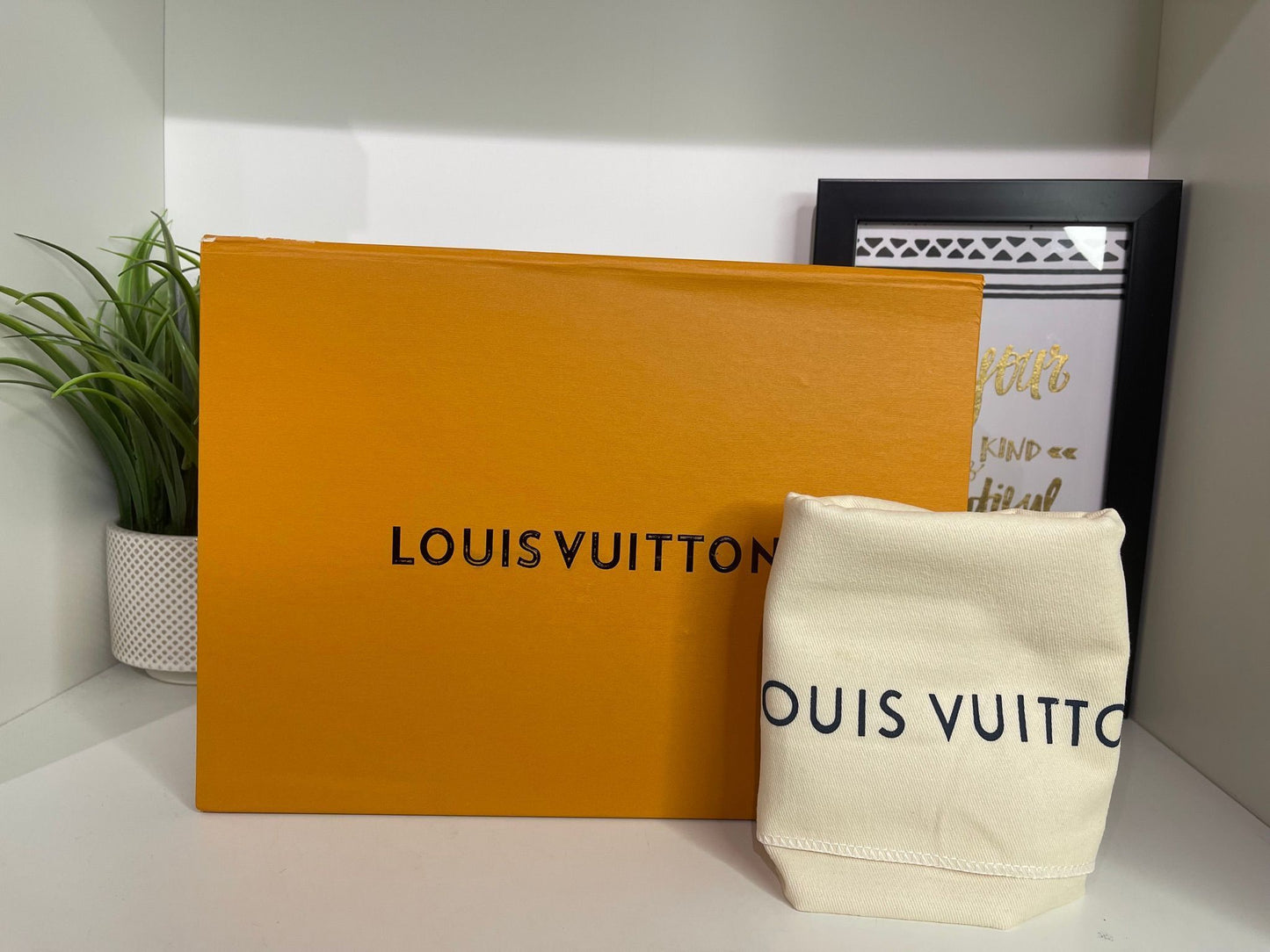 94. Louis Vuitton Reverse Monogram Pouchette Metis