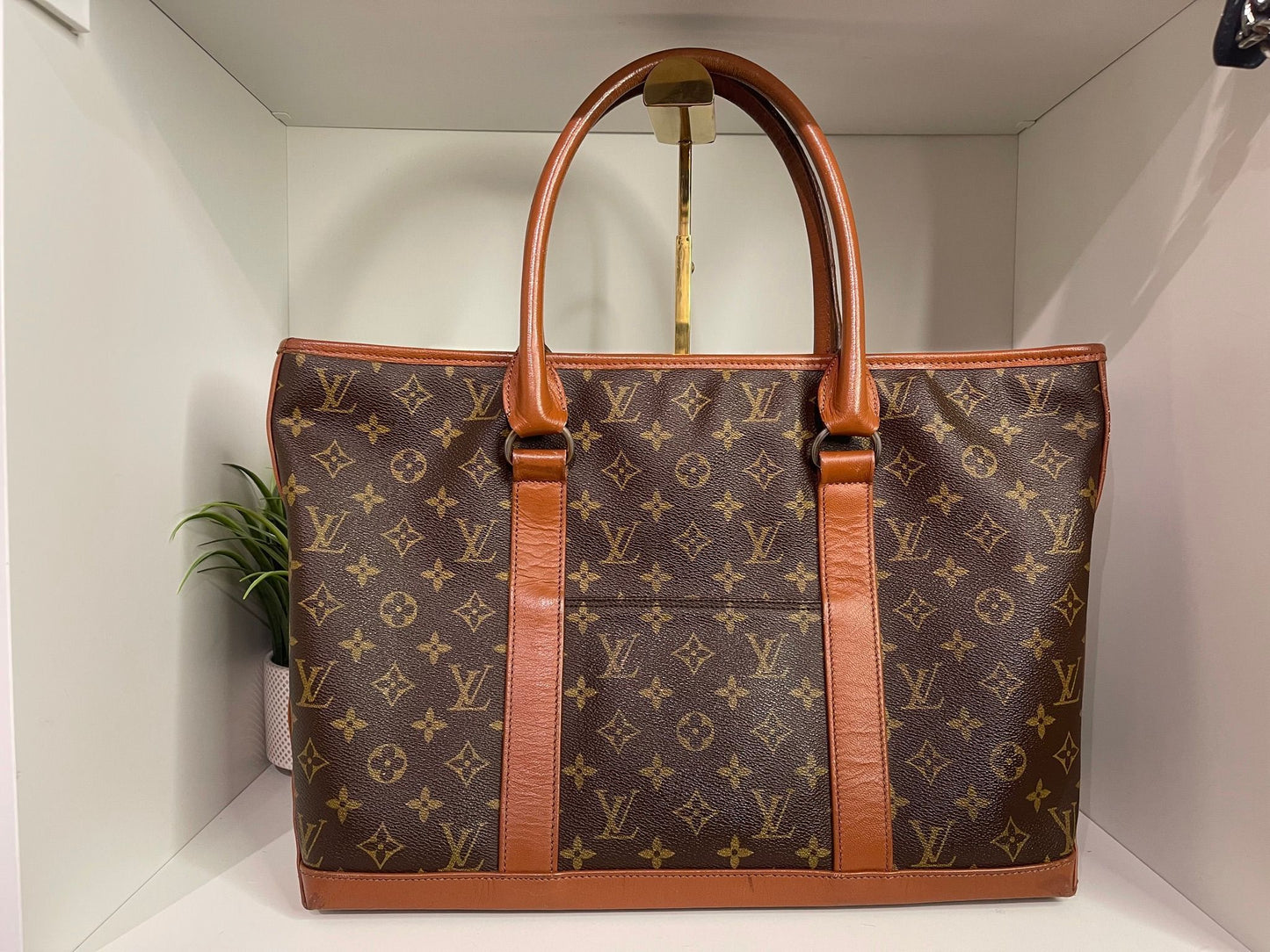 115. Louis Vuitton Monogram Sac Weekender