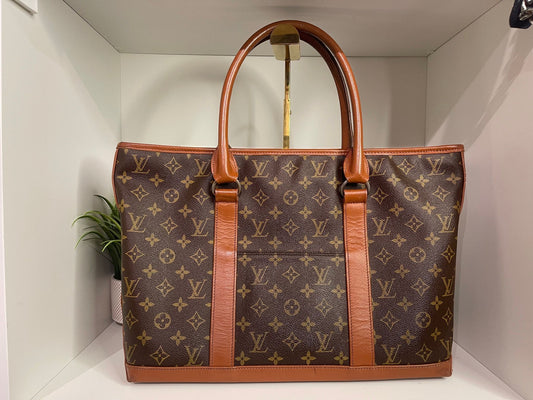115. Louis Vuitton Monogram Sac Weekender