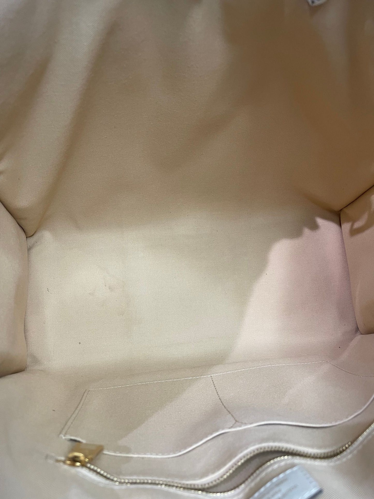57. Louis Vuitton OnTheGo GM khaki & Green Tote