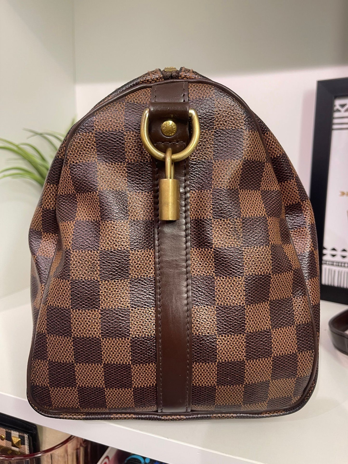 124. Louis Vuitton Damier Ebene Speedy 30 Bandolier