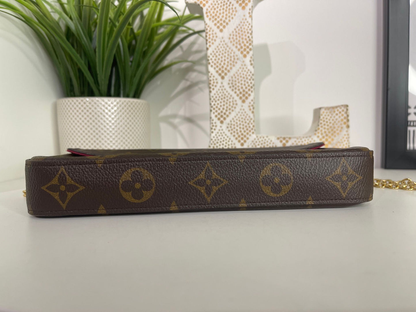 94. Louis Vuitton Monogram Felicie Pouchette