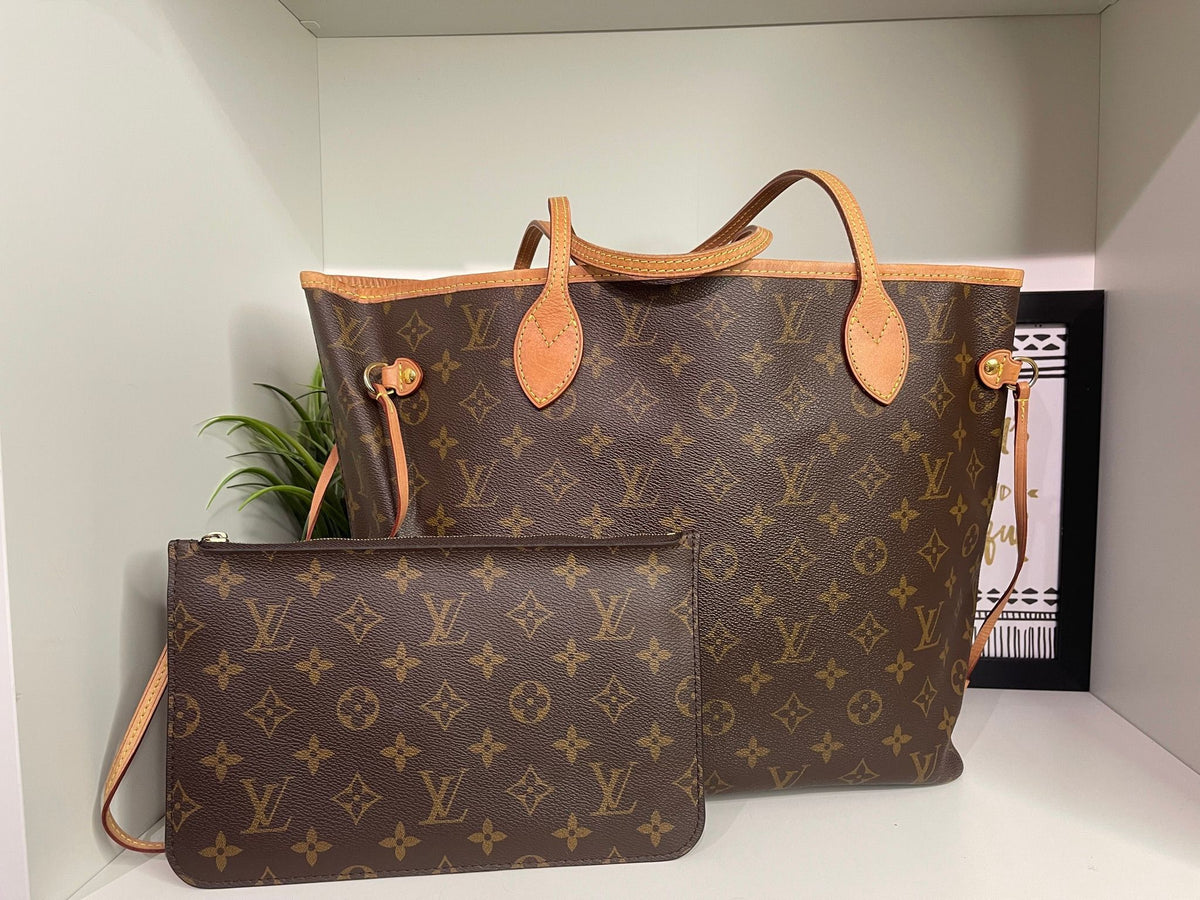 96. Louis Vuitton Monogram Neverfull MM w/ Pouch