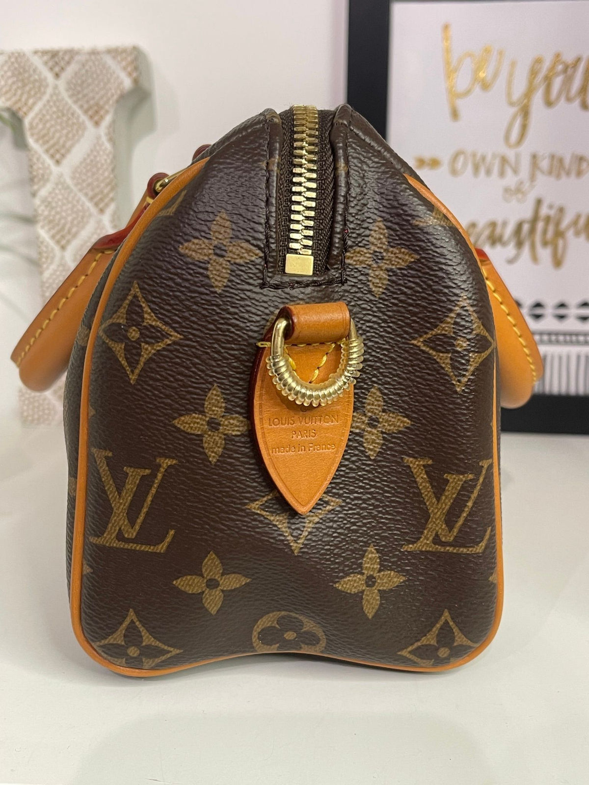18. Louis Vuitton Monogram Speedy 20 Bandolier