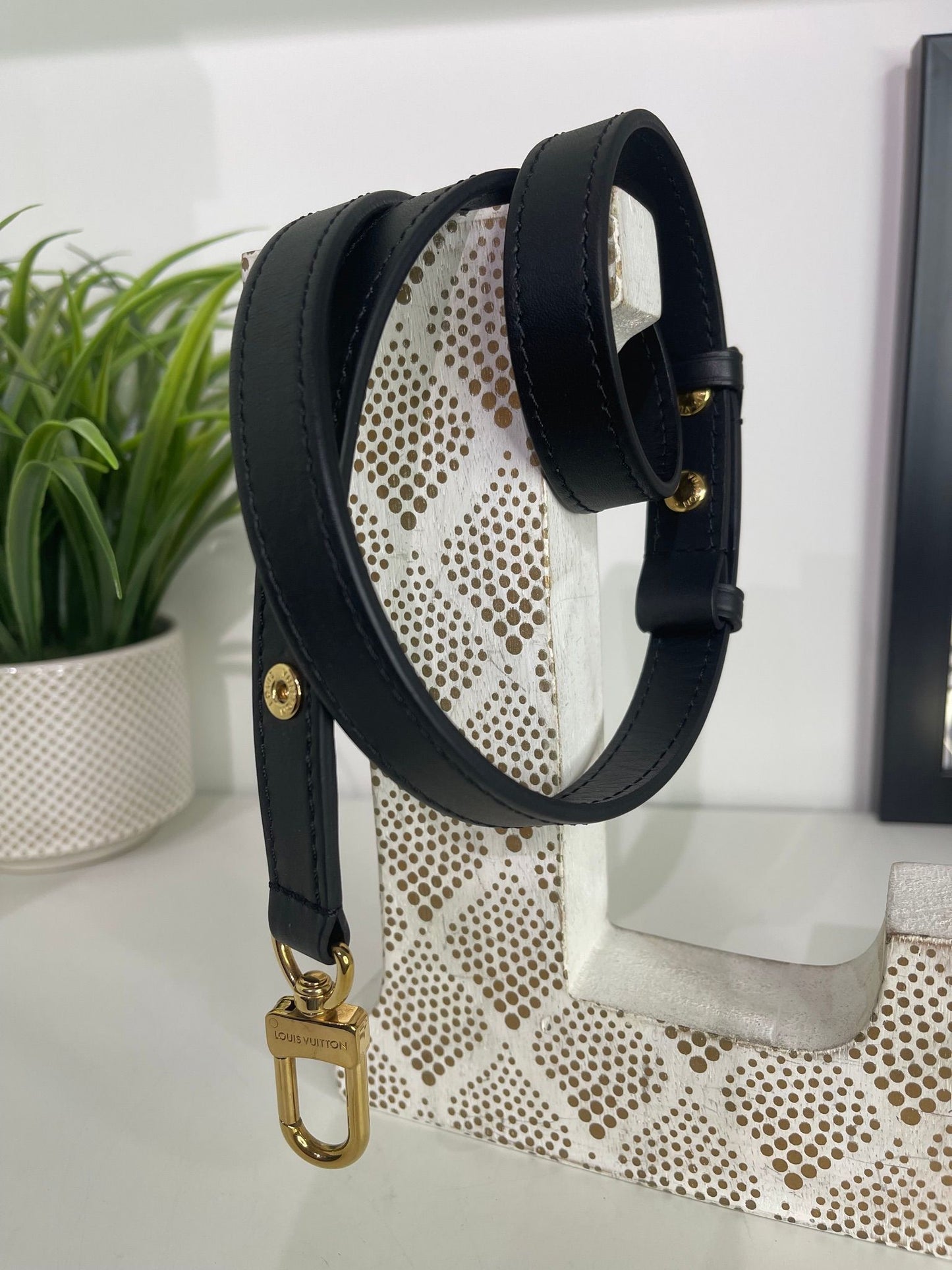 95. Louis Vuitton Multi Bicolor Pouchette
