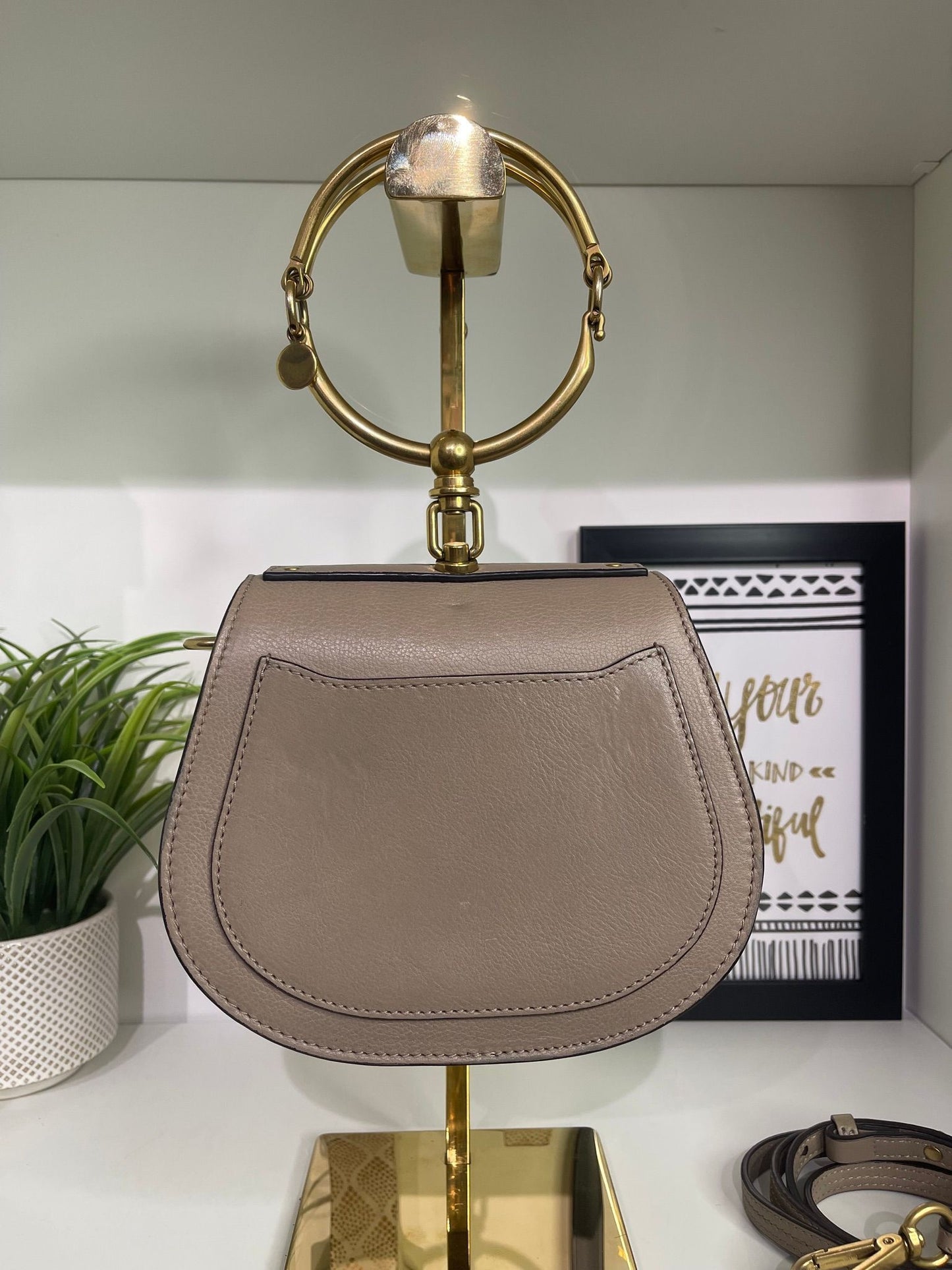 19. Chloe Nile Bracelet Bag 2 Way (Greige)