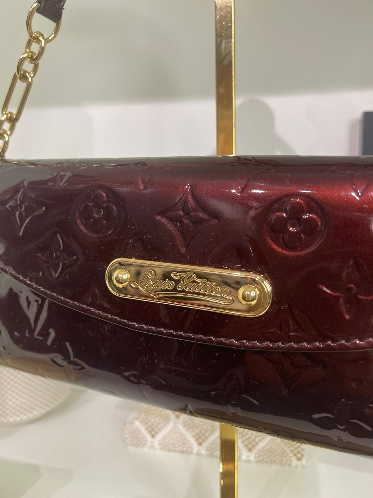 31. Louis Vuitton Amarante Vernis Sunset Boulevard Pouchette