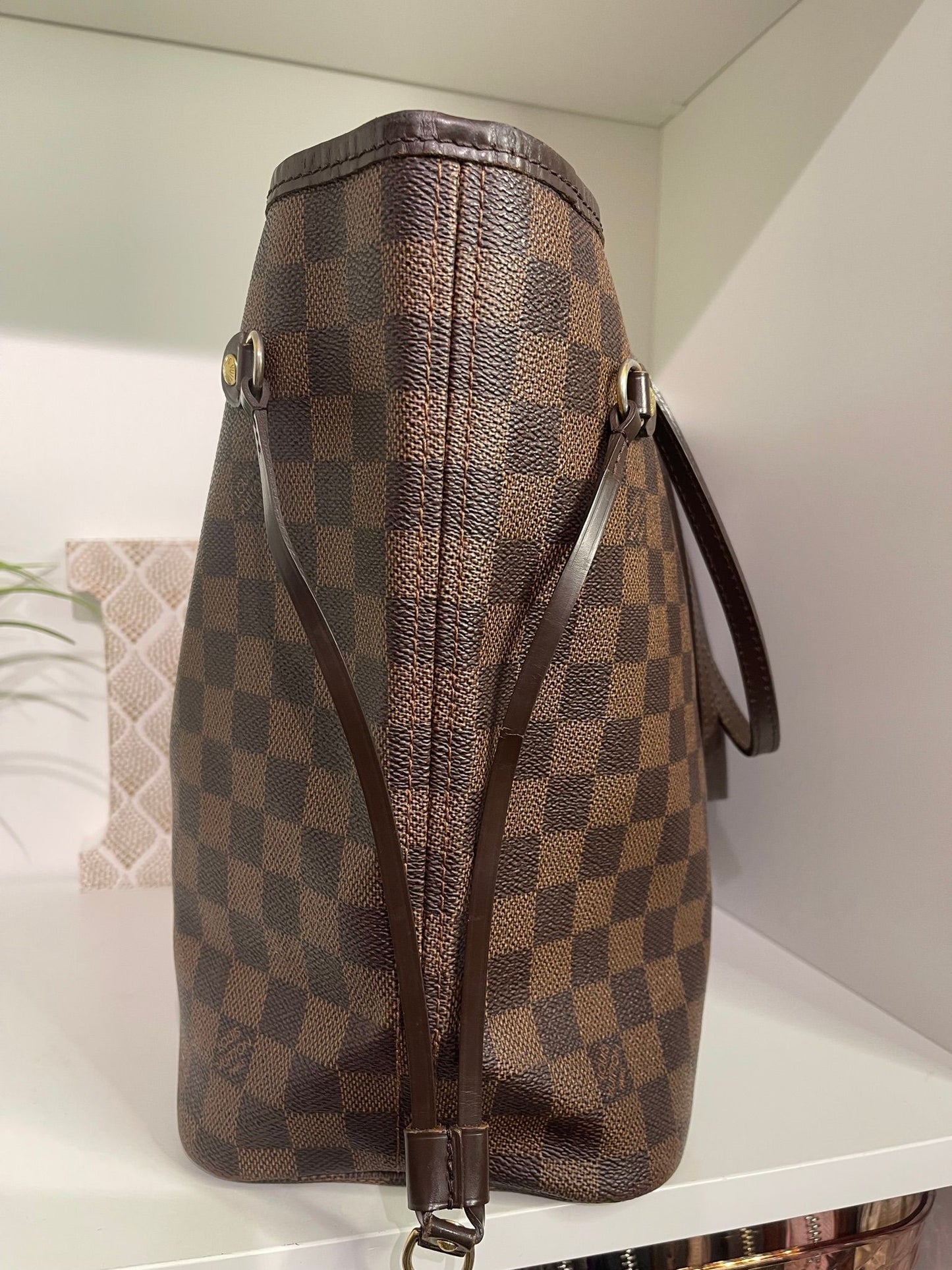 85. Louis Vuitton Damier Ebene Neverfull MM