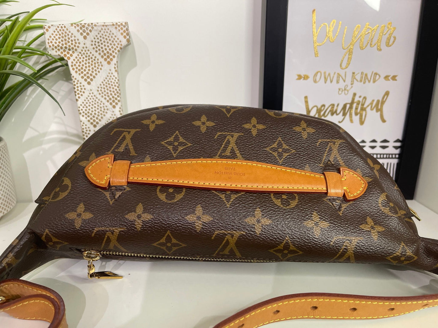105. Louis Vuitton Monogram Bumbag