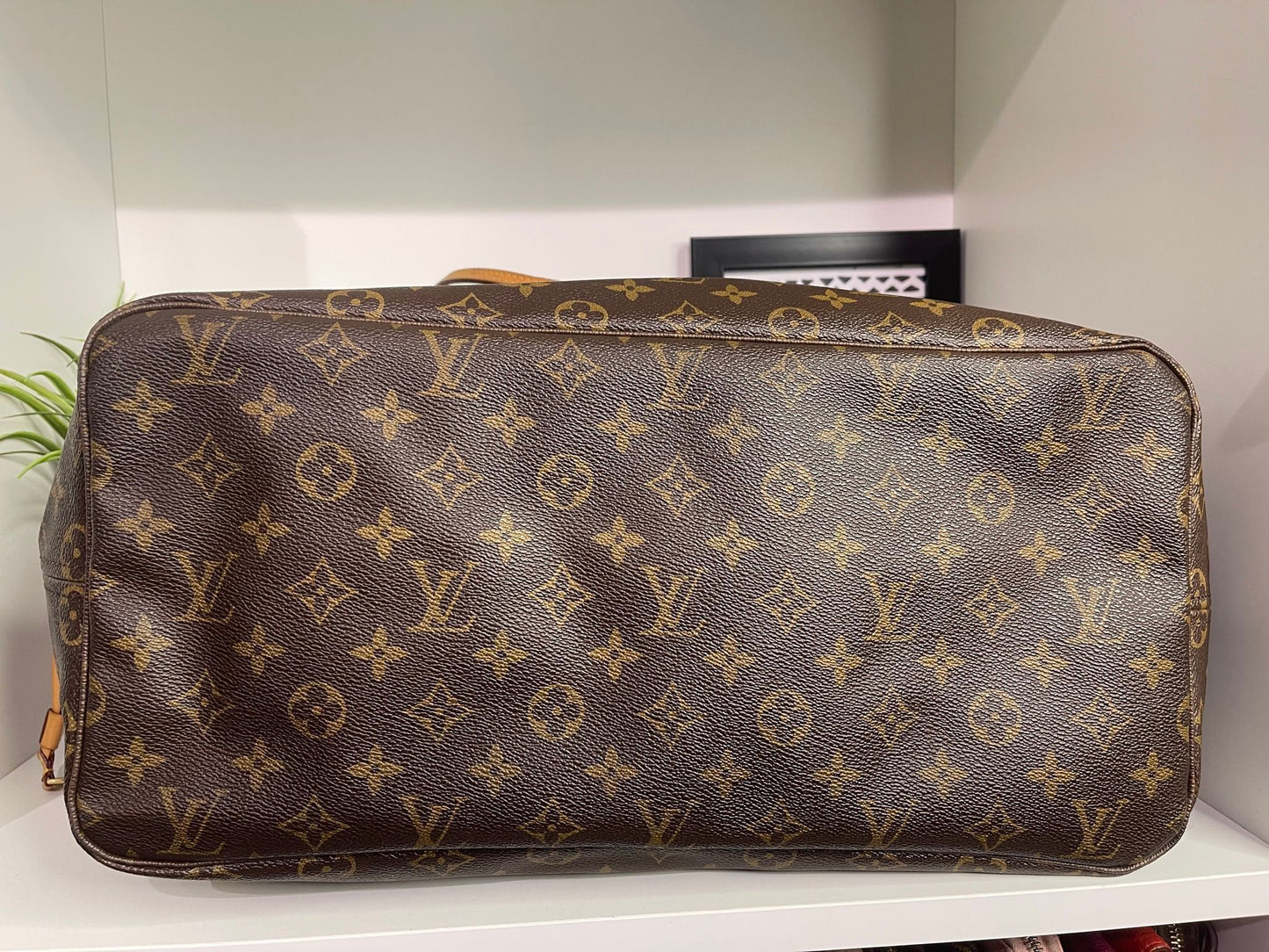 72. Louis Vuitton Monogram Neverfull GM