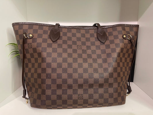 85. Louis Vuitton Damier Ebene Neverfull MM