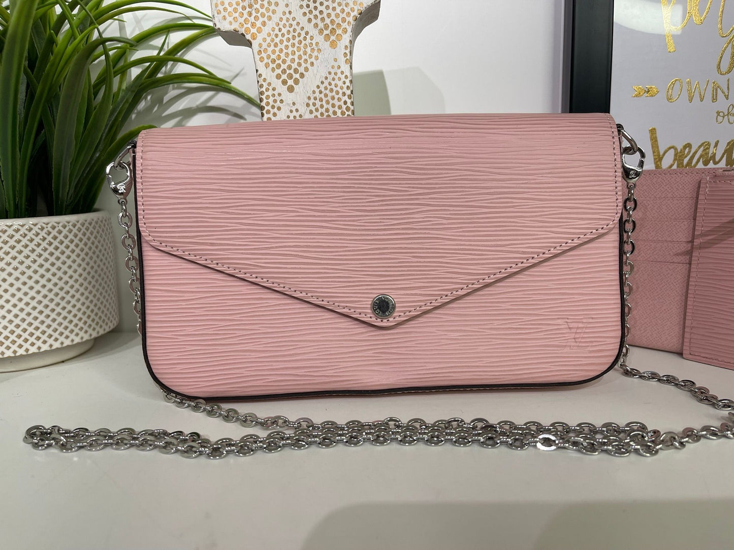 111. Louis Vuitton Pink Epi Felicie Pouchette