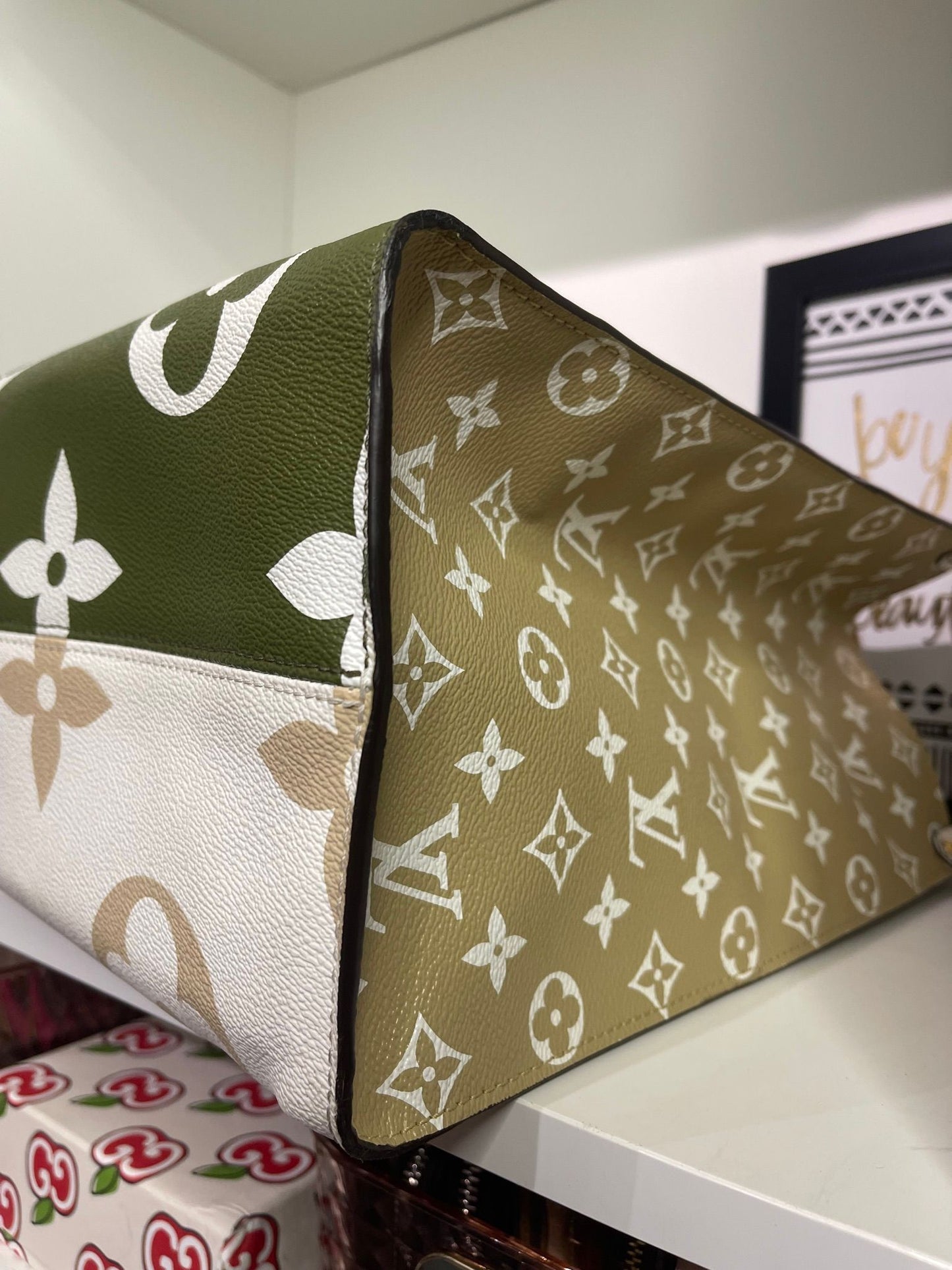 57. Louis Vuitton OnTheGo GM khaki & Green Tote