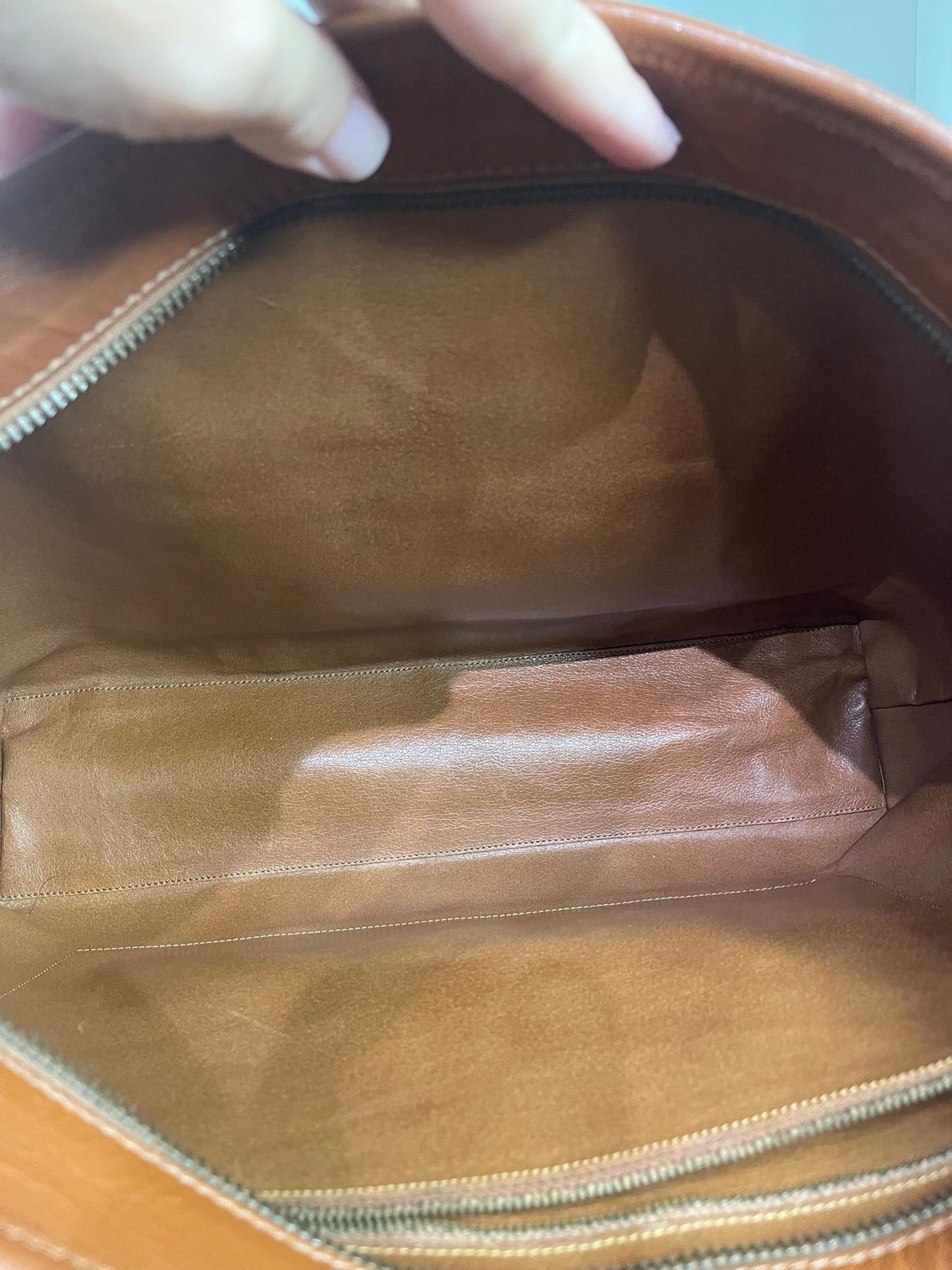 115. Louis Vuitton Monogram Sac Weekender