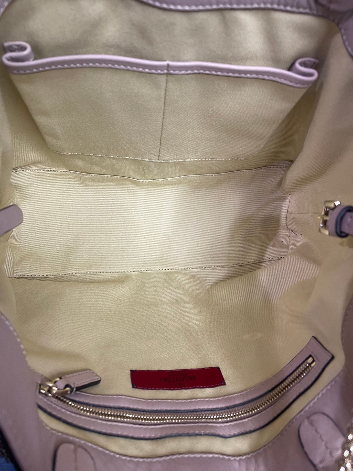 101. Valentino Rockstud Tote Dusty Rose