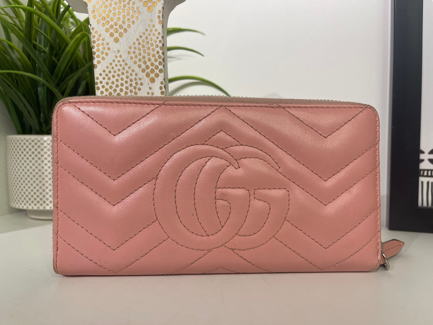 93. Gucci Pink Marmont Matelasse Wallet