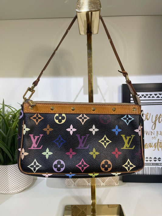 128. Louis Vuitton Black Multicokor Takashi Murakami Pouchette