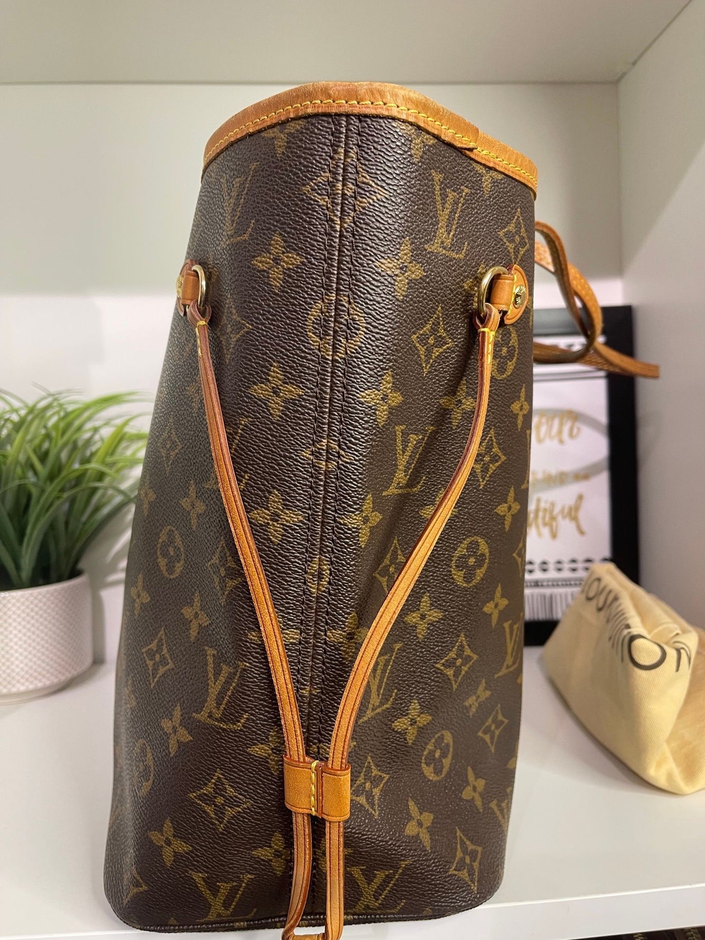 58. Louis Vuitton Monogram Neverfull MM