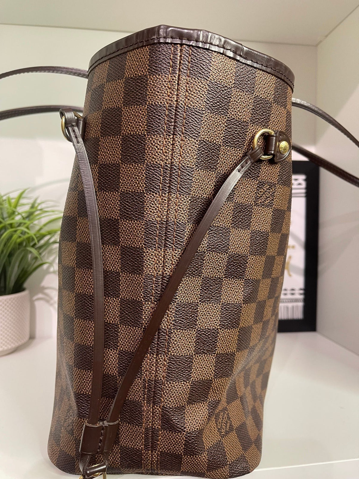 12. Louis Vuitton Damier Ebene Neverfull MM