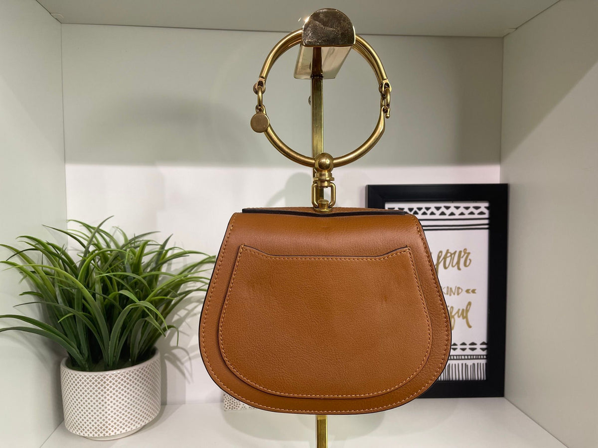 62. Chloe Nile Bracelet Bag Brown