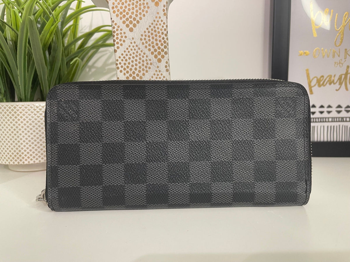50. Louis Vuitton Damier Graphite Zippy Wallet