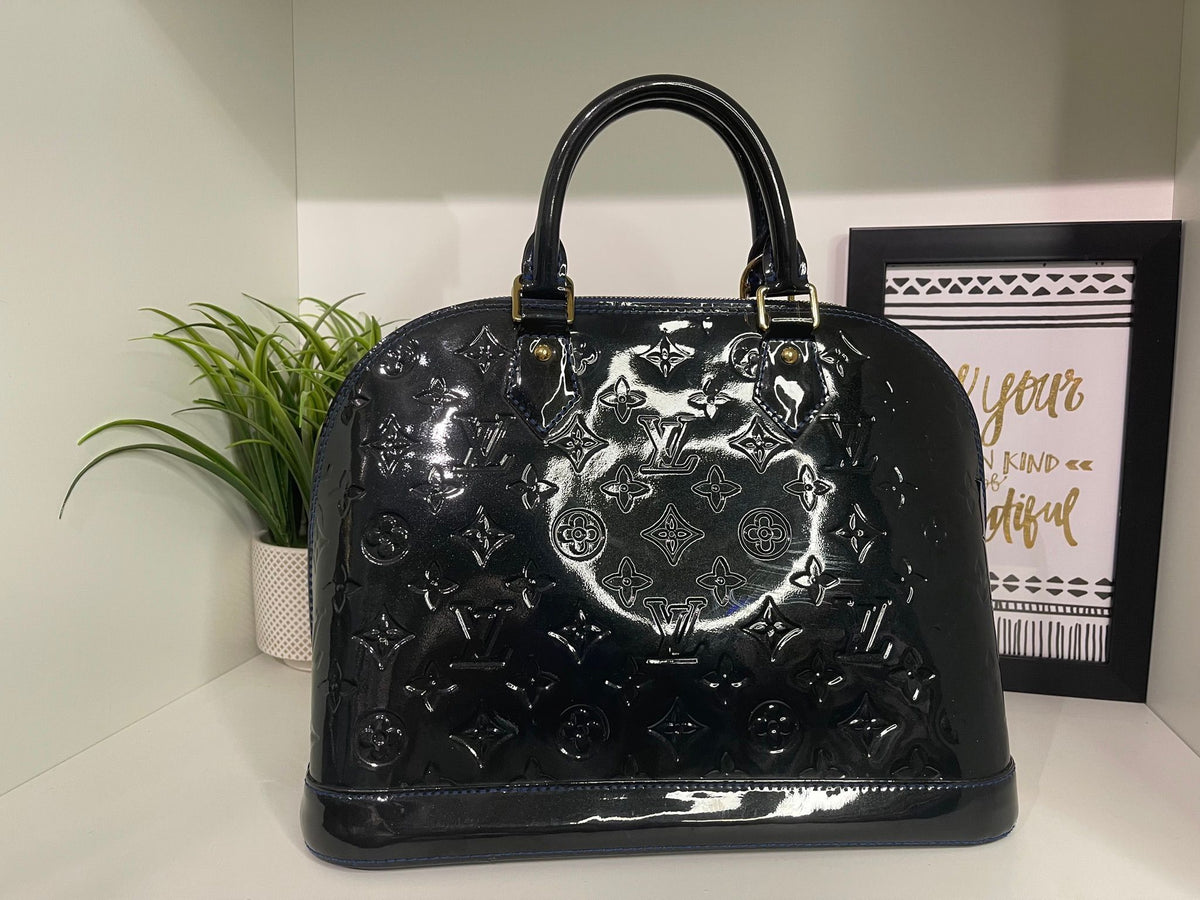 22. Louis Vuitton Green/Blue Vernis Alma PM