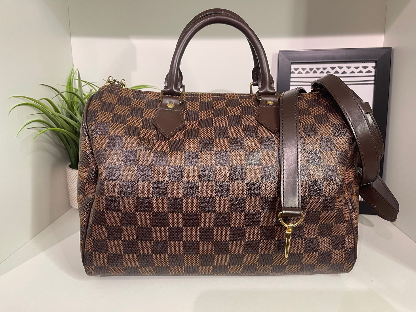 124. Louis Vuitton Damier Ebene Speedy 30 Bandolier