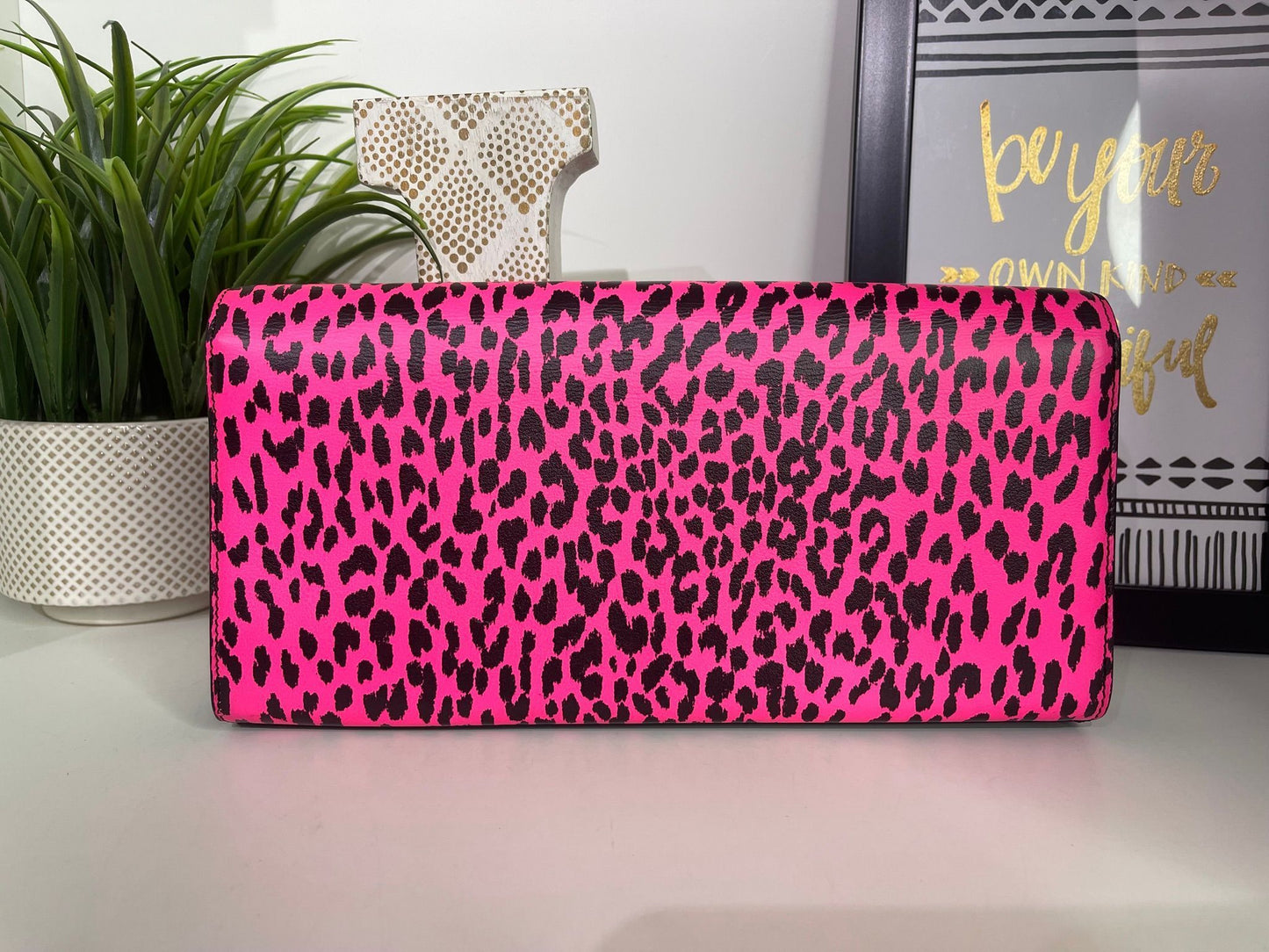 71. Saint Laurent YSL Hot Pink Leopard Cassandra Clutch