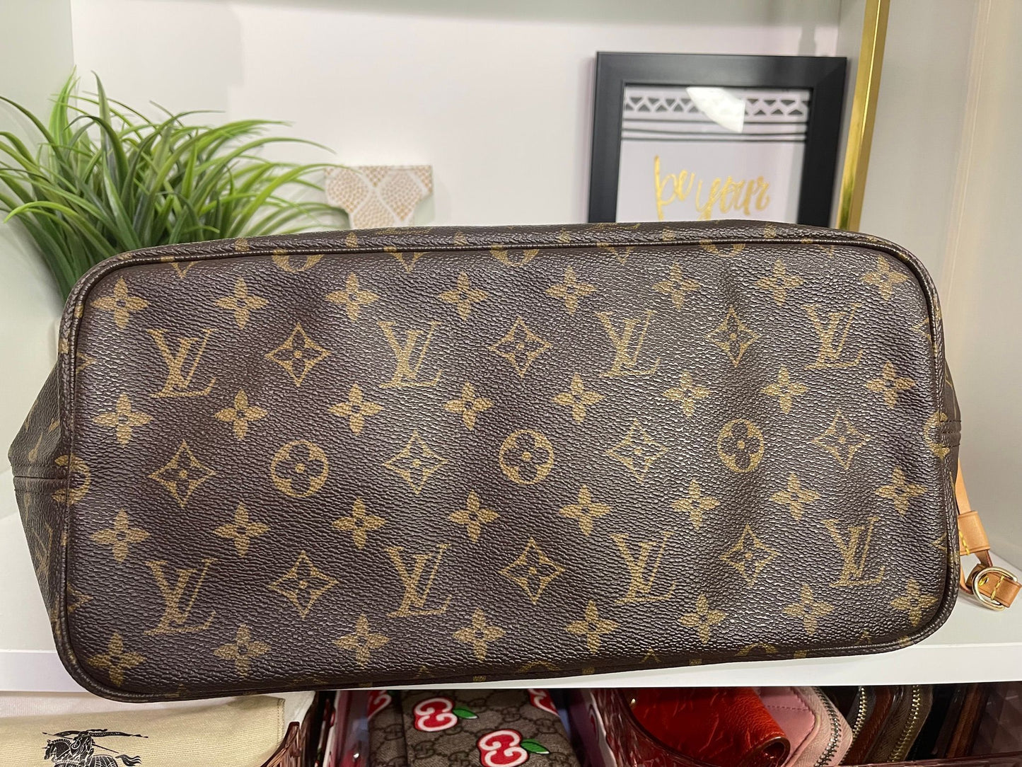 70. Louis Vuitton Monogram Neverfull MM