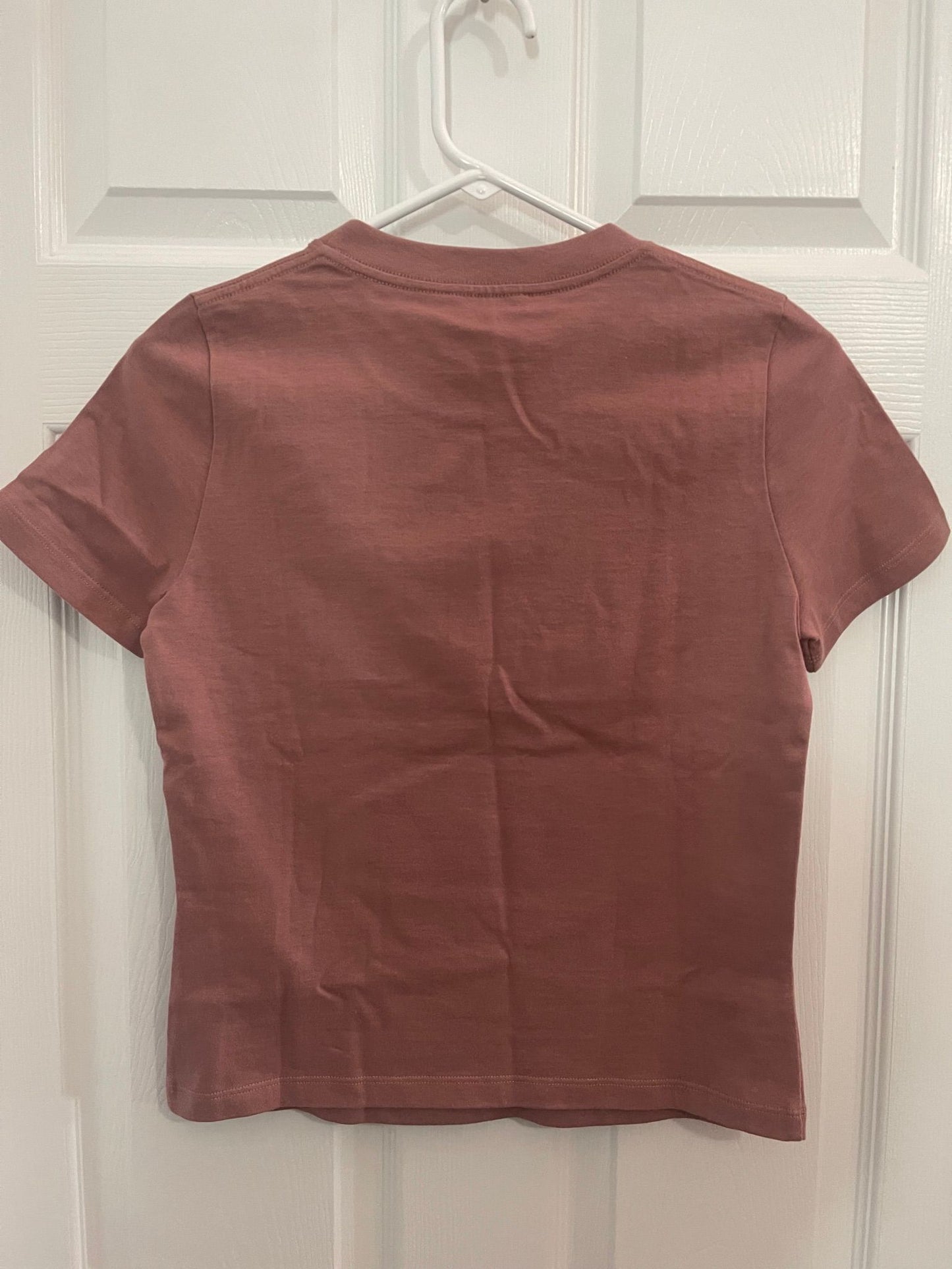 8. Chloe Dusty Rose Fitted Tee Medium