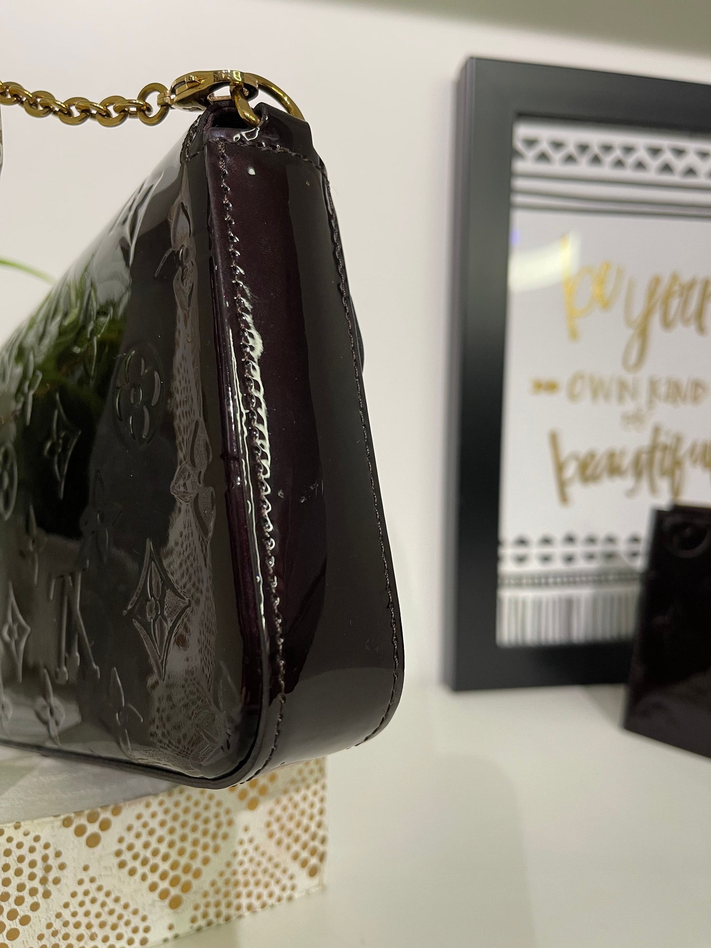 37. Louis Vuitton Amarante Felicie