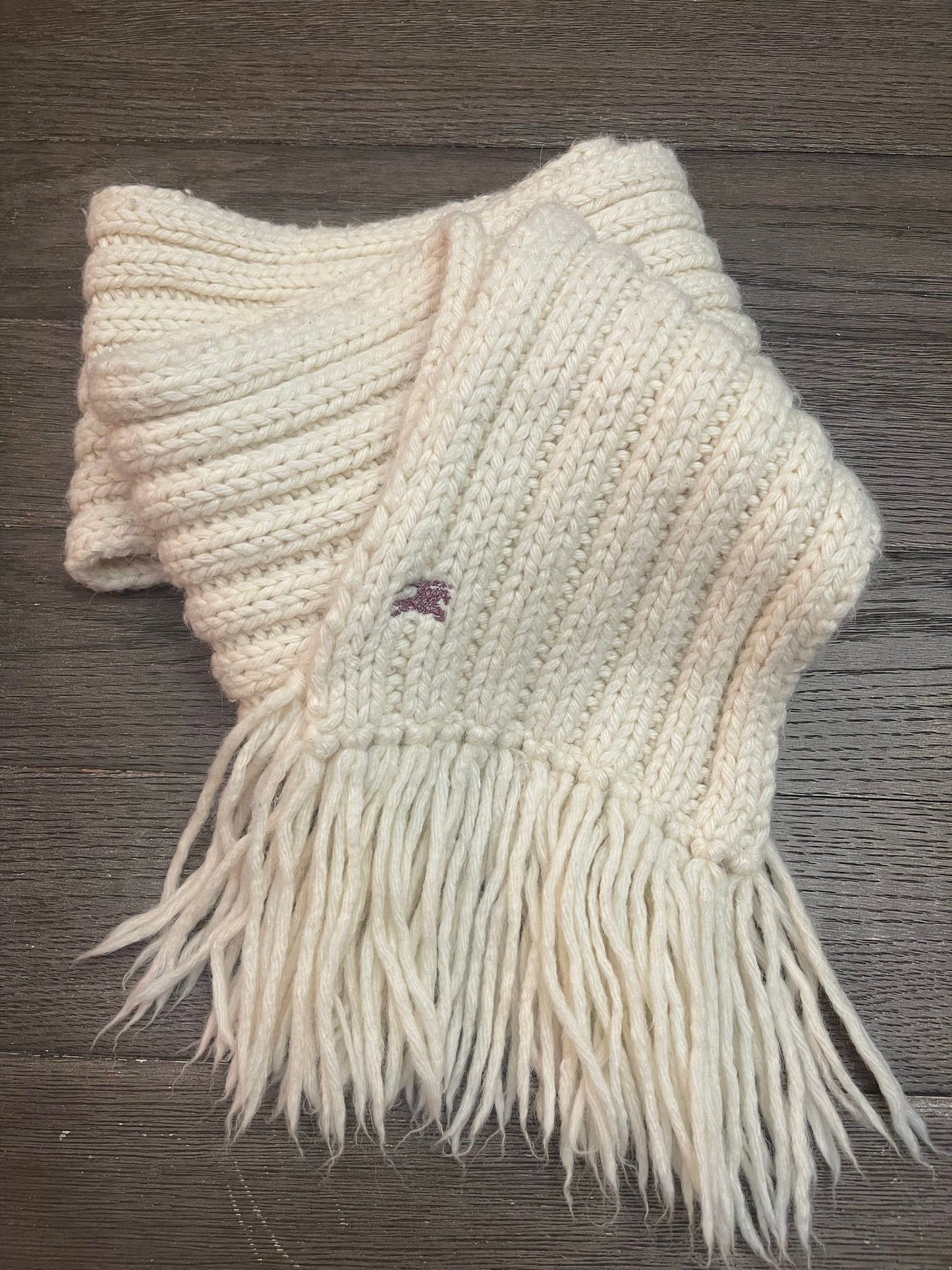 146. Burberry Cream Scarf