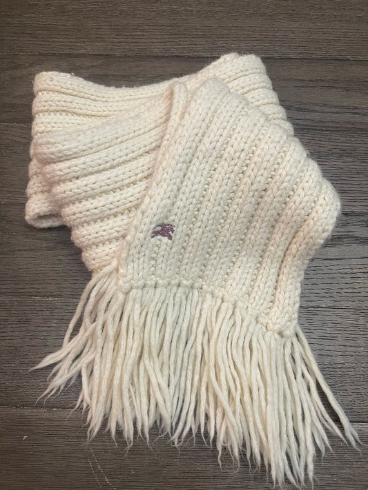 146. Burberry Cream Scarf