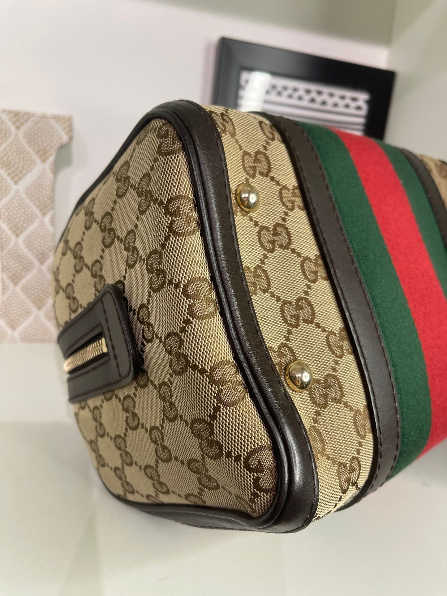 38. Gucci Sherry Line Boston 25 w/ Strap