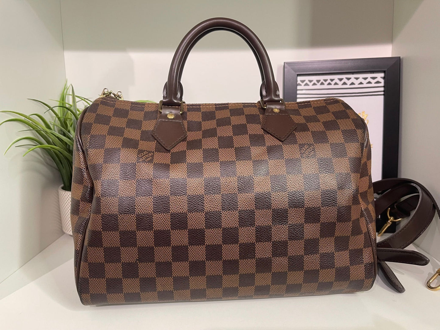 124. Louis Vuitton Damier Ebene Speedy 30 Bandolier