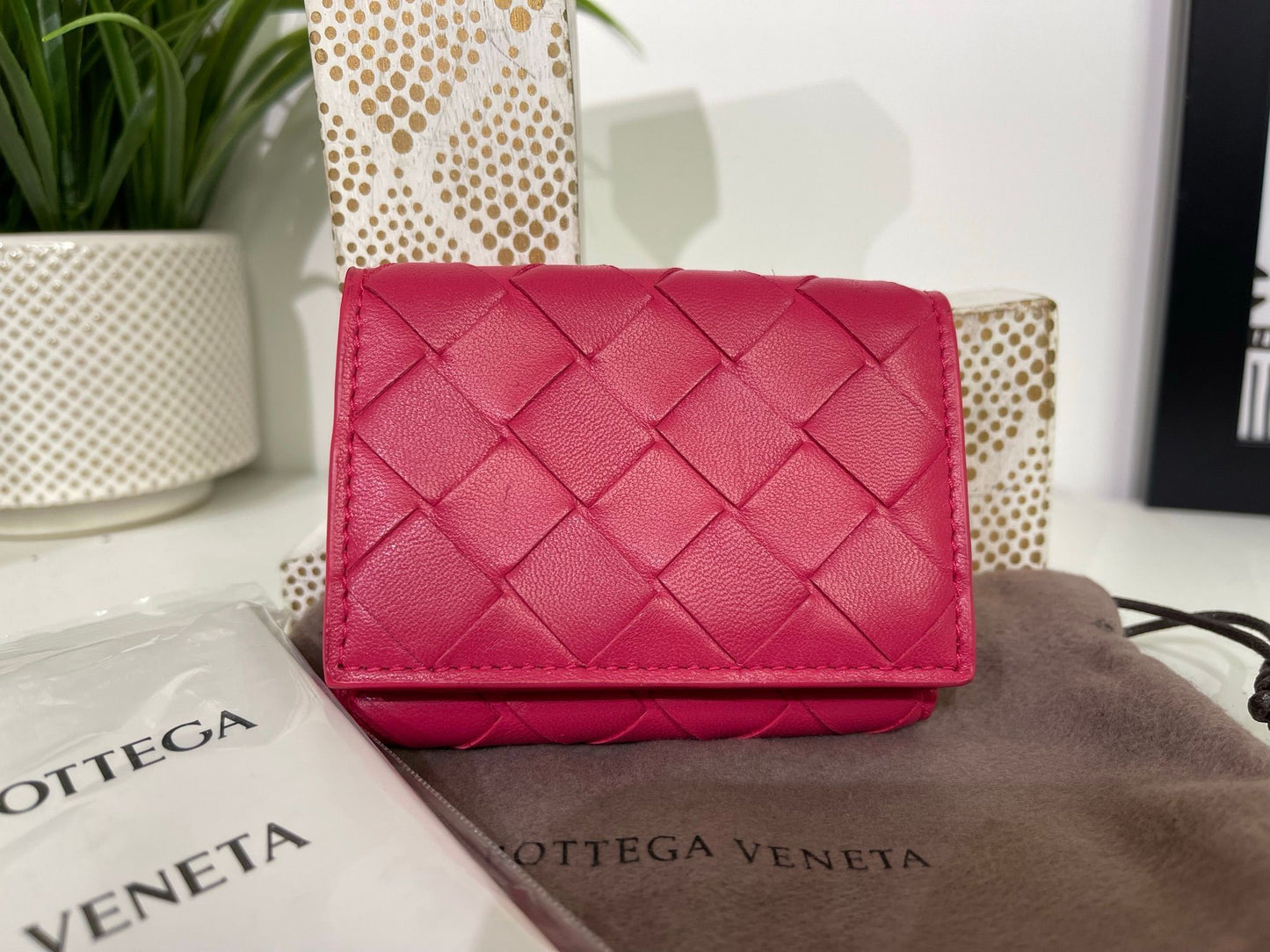 53. Bottega Veneta Pink Intrecciato Compact Wallet