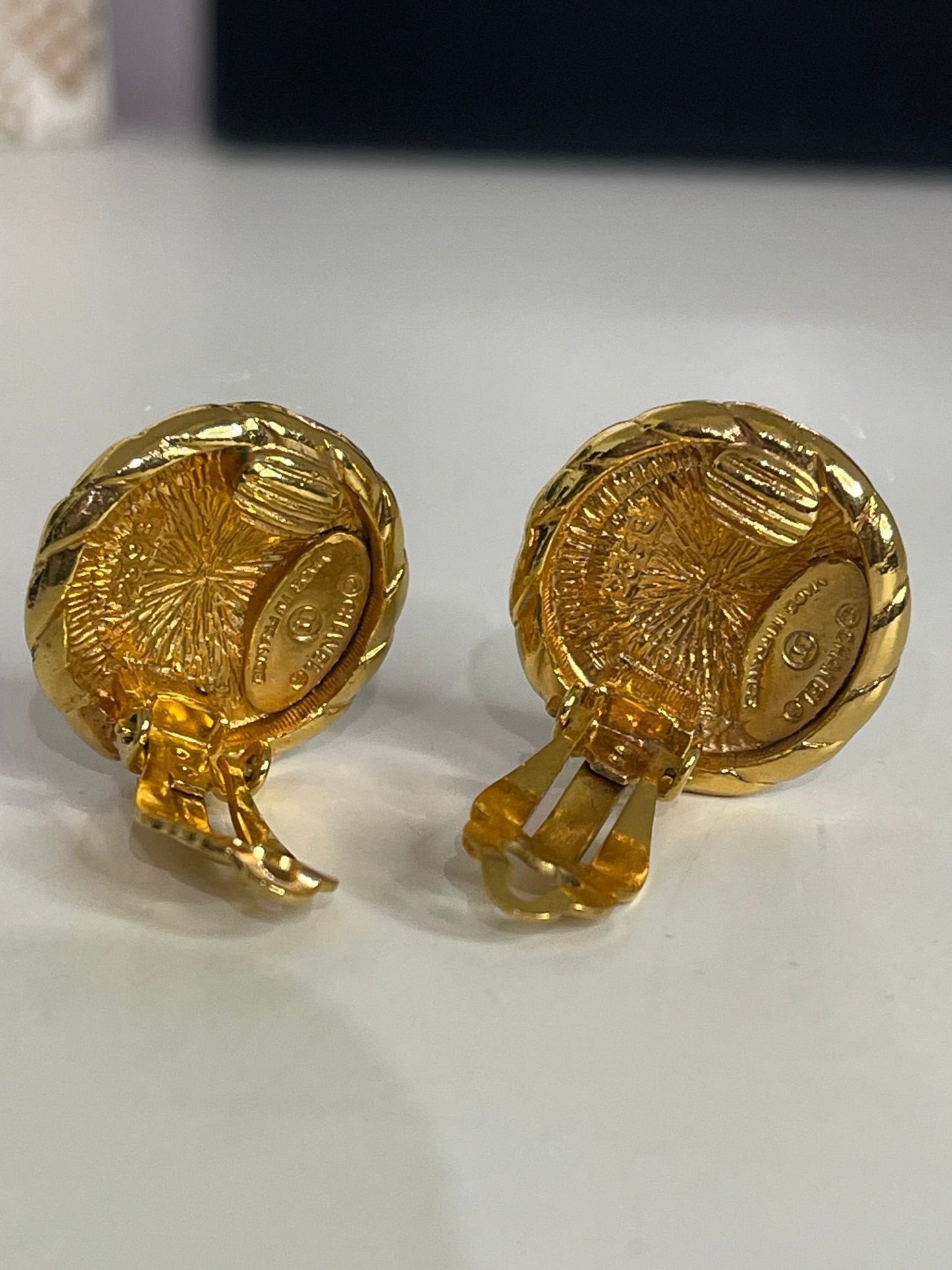 161. Chanel Vintage ClipOn Earrings w/ Box