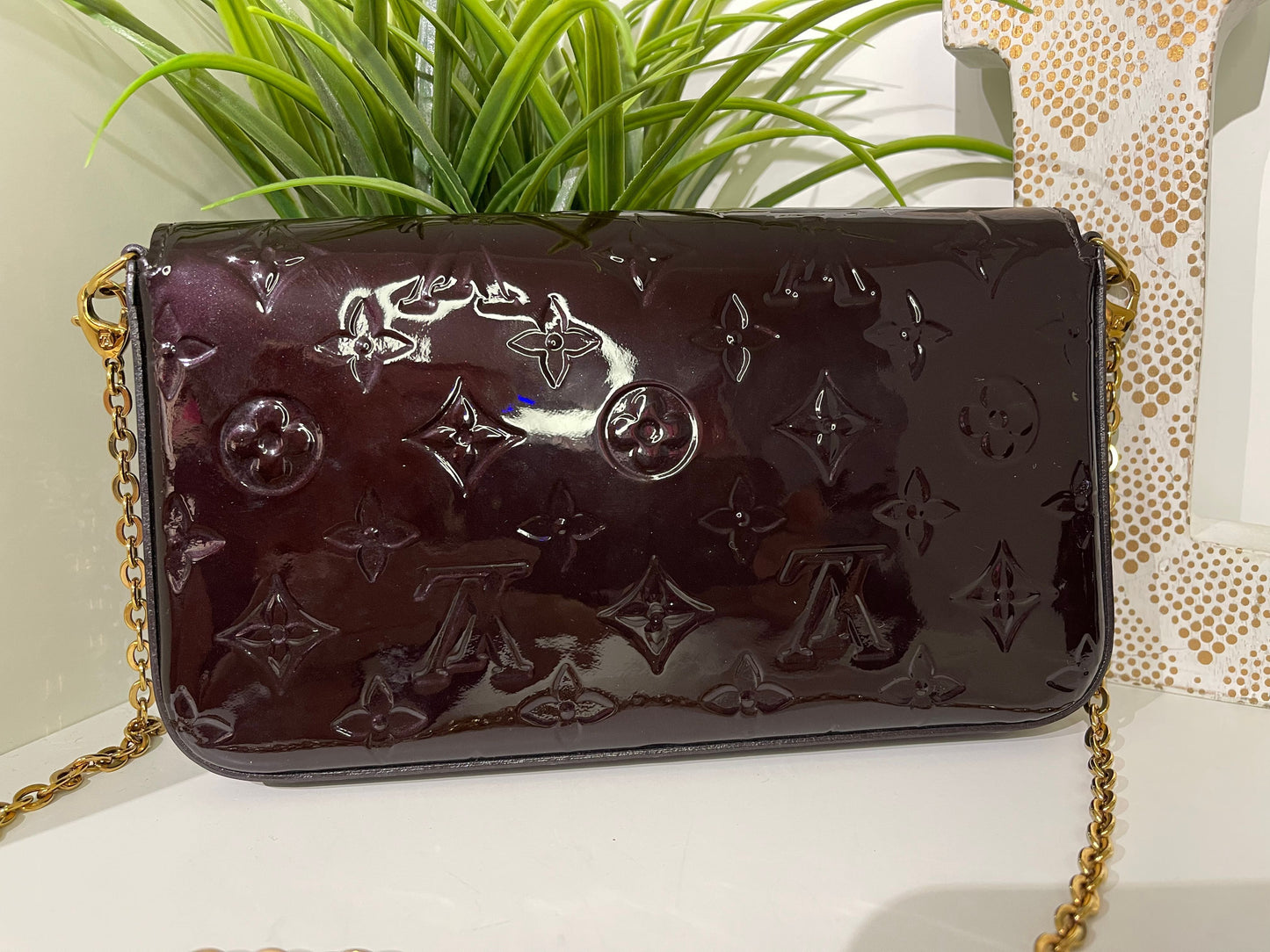 37. Louis Vuitton Amarante Felicie