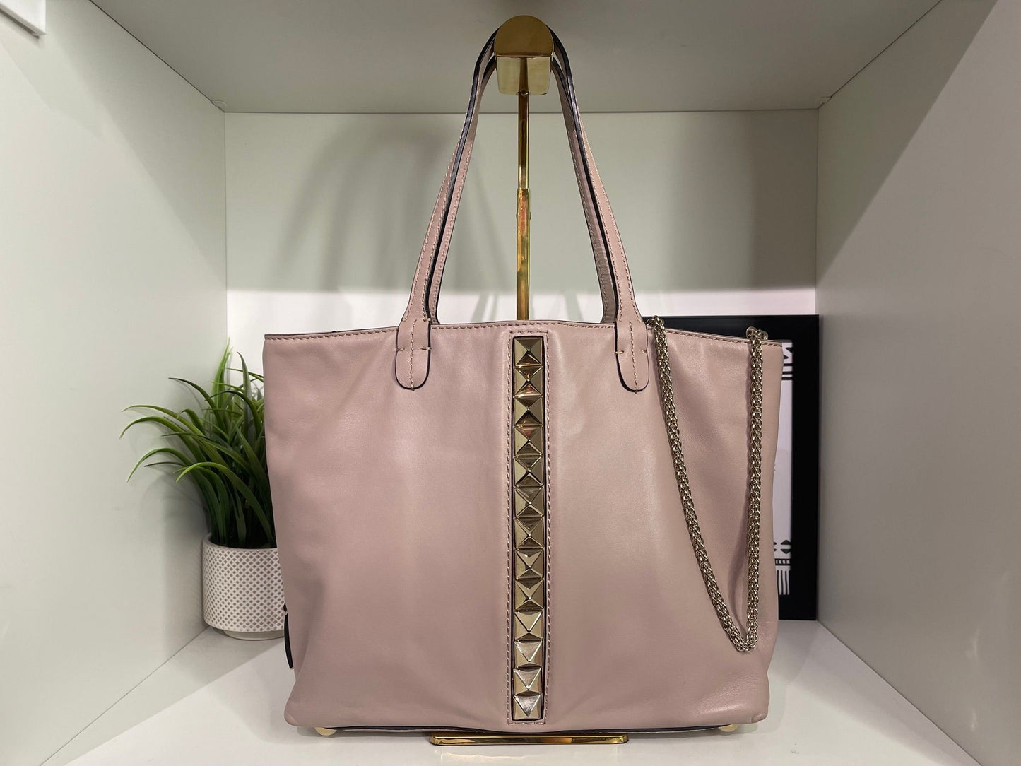 101. Valentino Rockstud Tote Dusty Rose