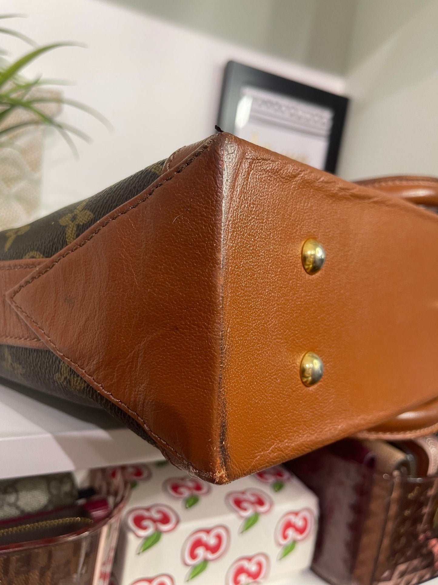 115. Louis Vuitton Monogram Sac Weekender