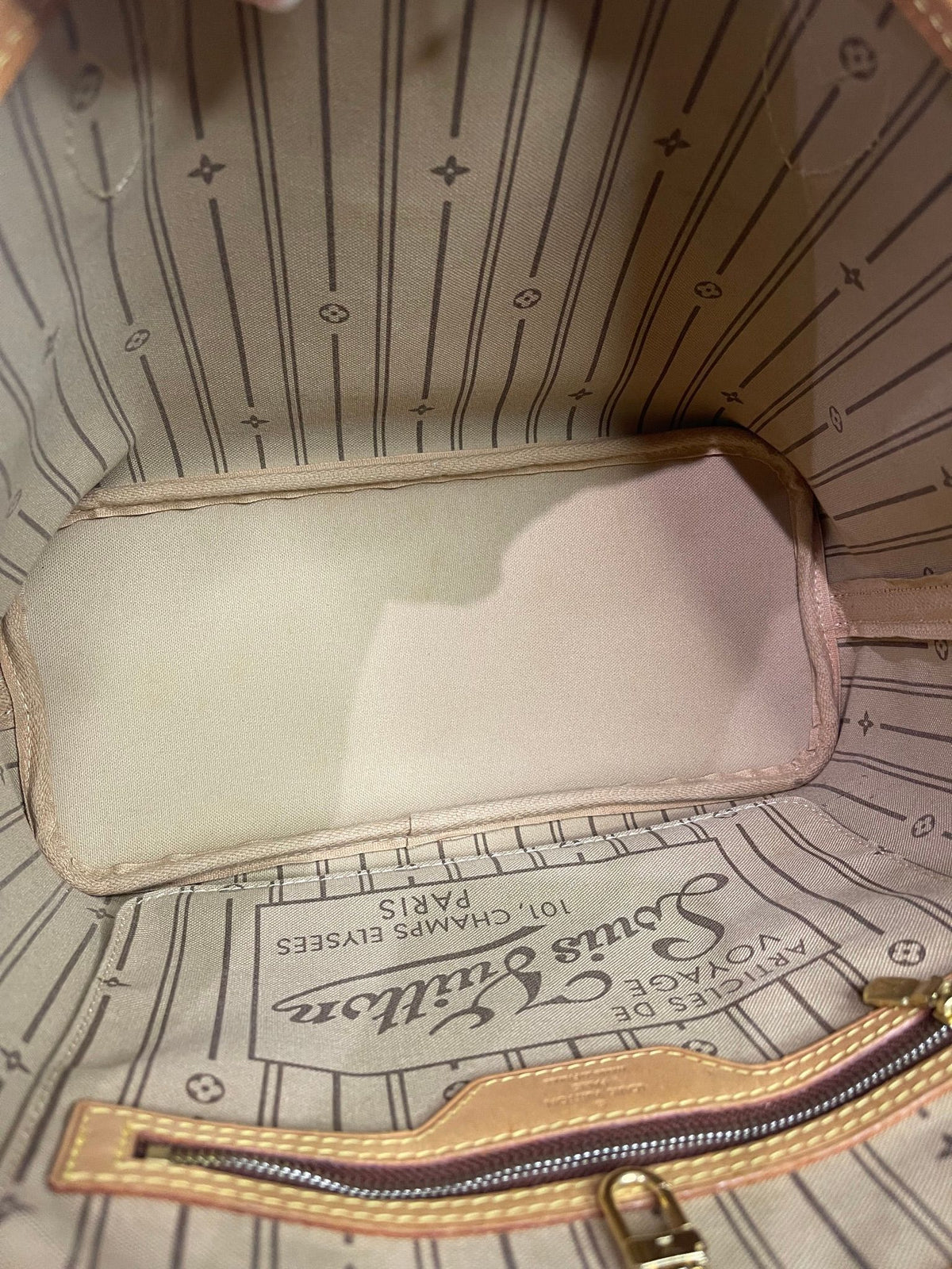 32. Louis Vuitton Monogram Neverfull PM