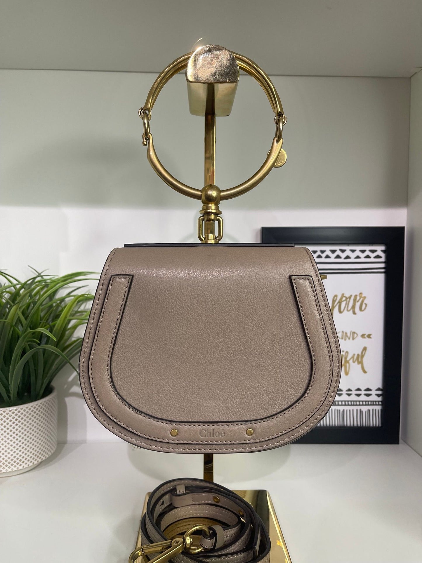 19. Chloe Nile Bracelet Bag 2 Way (Greige)