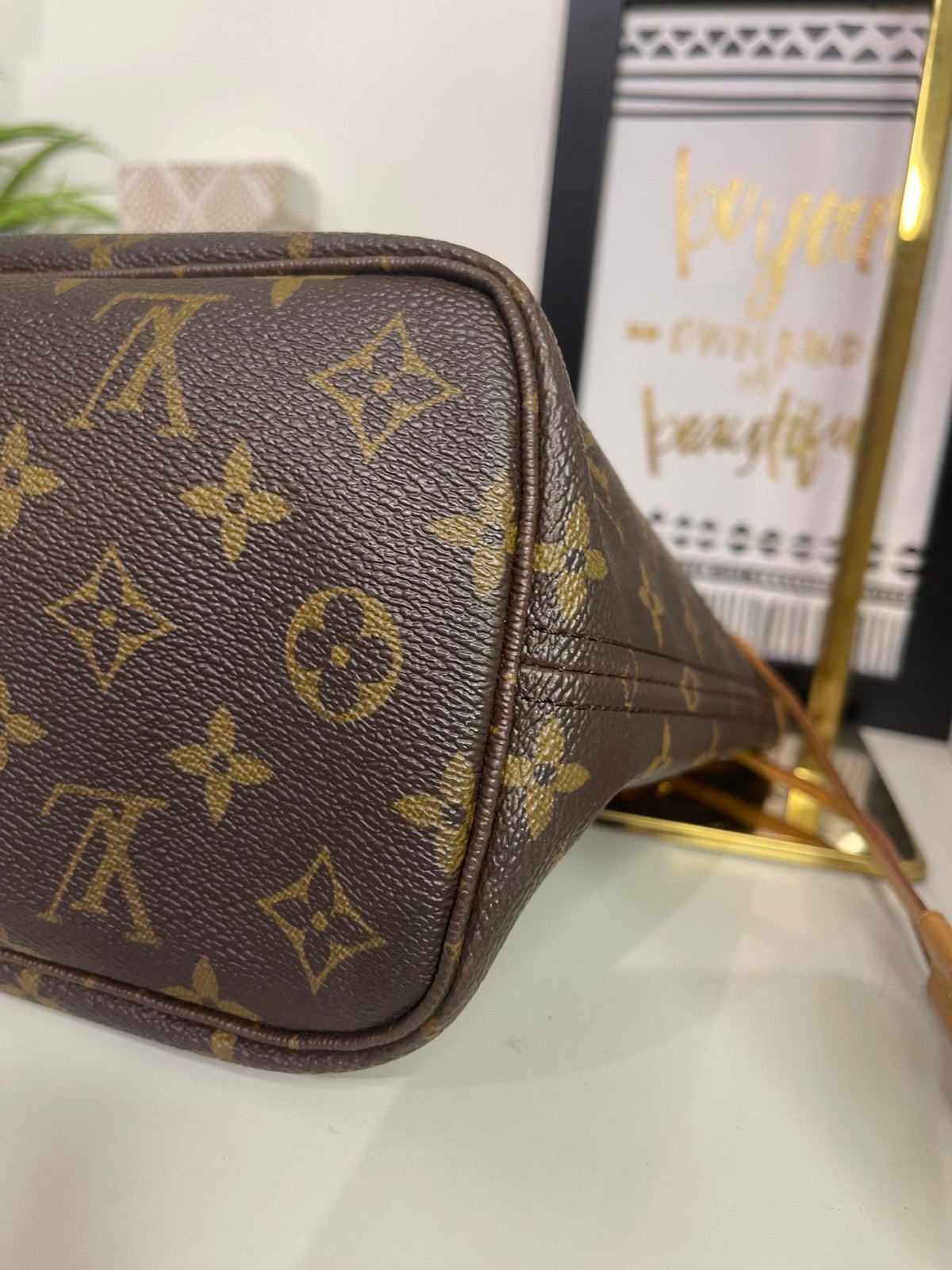 32. Louis Vuitton Monogram Neverfull PM