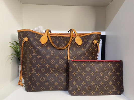 19. Louis Vuitton Monogram Neverfull MM w/ Pouch (Red Interior)